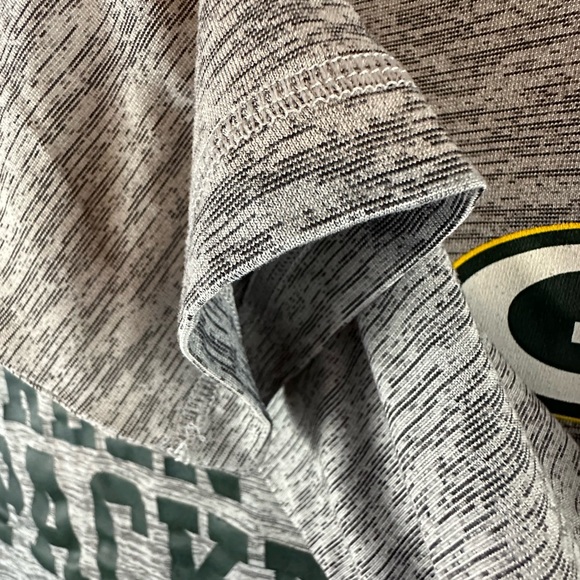 Green Bay Packers NFL football 🏈 team shirt. Size XL. Long sleeve. Nice looking - Picture 6 of 7